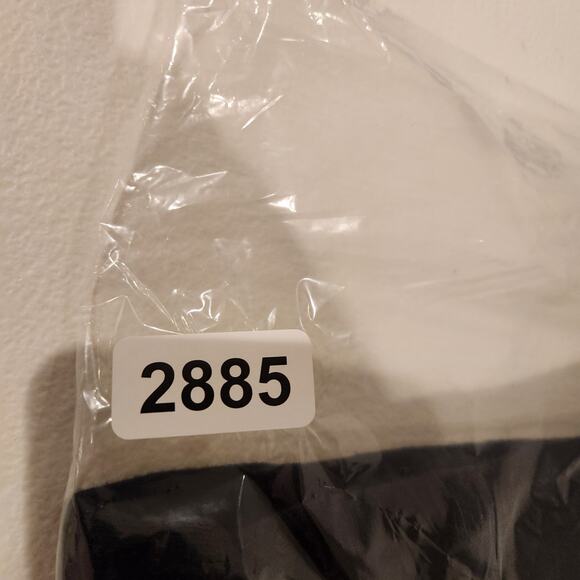 Tahari Womens Black 100% Linen V Neck Asymmetrical Top Size 1X Beach Coastal - Picture 9 of 9